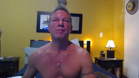 Snapshot of cockyjuan10 chatting on 03.11.25 CockyJuan10 online show from 03.11.25