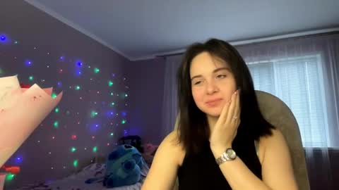Nikki online show from 10.18.25