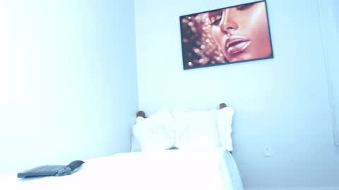 Snapshot of coconutt_oil chatting on 02.14.26 coconutt_oil online show from 02.14.26