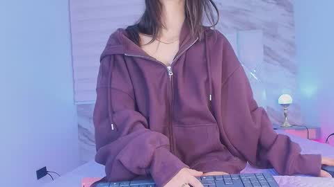 colett online show from 11.12.25