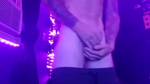 colevan2390 online show from 11.14.25