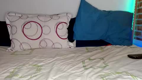 IG  online show from 02.19.25