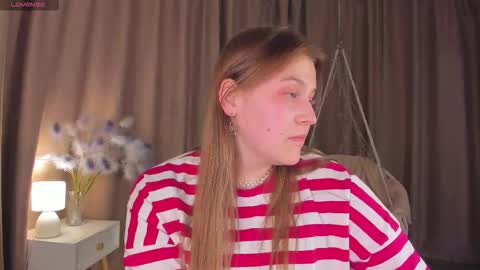 Collen Mon Tue Wed Thu Fri GMT 3 0300am - 0900am  online show from 09.25.25