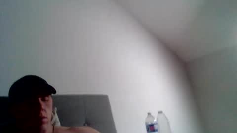 Snapshot of college_muscle chatting on 01.06.25 foreverxshredded online show from 01.06.25