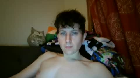 Snapshot of collegeboy697 chatting on 01.05.25 collegeboy697 online show from 01.05.25