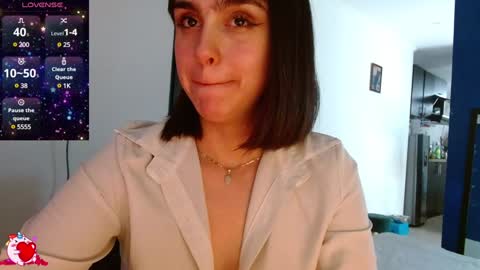 Collette online show from 12.07.24