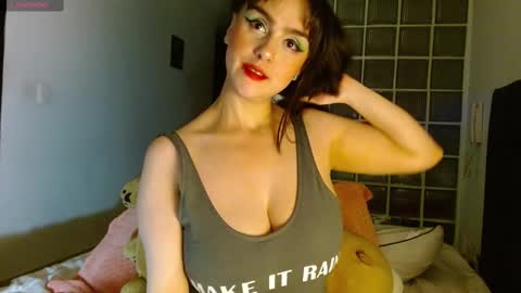 Collette online show from 02.16.25