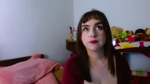 Snapshot of collette_beaufoy chatting on 06.23.26 Collette online show from 06.23.26