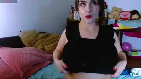 Snapshot of collette_beaufoy chatting on 07.10.26 Collette online show from 07.10.26