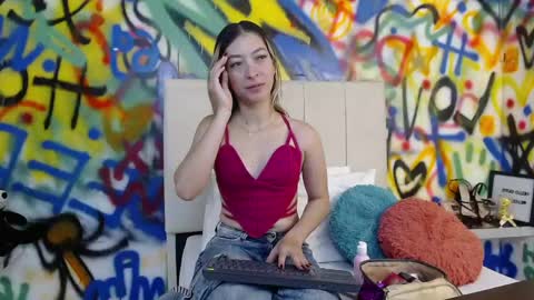 Snapshot of collins_aria chatting on 03.22.26 valentina online show from 03.22.26
