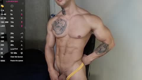 Snapshot of colombianmuscle8 chatting on 06.23.26 colombianmuscle8 online show from 06.23.26