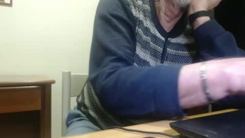 comemivuoi2 online show from 02.01.26