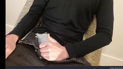 comfrey online show from 10.18.25