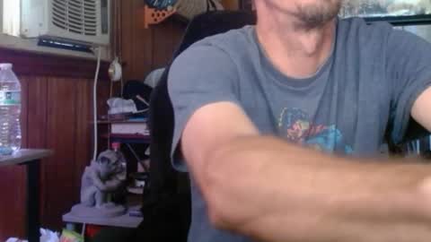 Nelson or ComicKing and sometime Peachy143 online show from 04.27.26