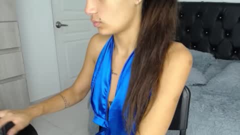 conni_f00x online show from 01.20.25