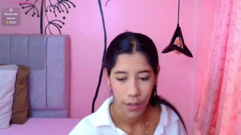 C O N N I E online show from 09.19.25