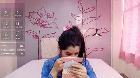 C O N N I E online show from 09.20.25