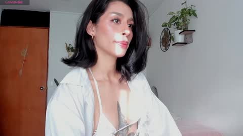 connie    online show from 01.06.25