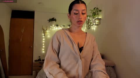 connie    online show from 01.13.25