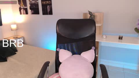 Snapshot of connie_haze chatting on 01.29.25 Connie online show from 01.29.25