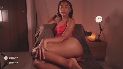 Snapshot of connie_west0 chatting on 12.15.24 independent model online show from 12.15.24