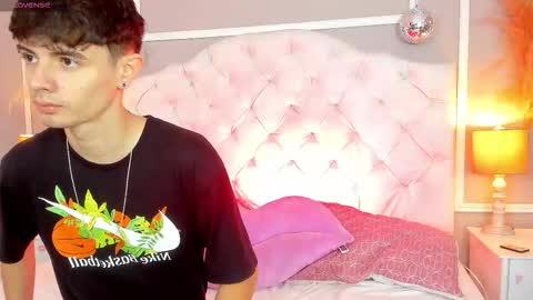 connor_and_angel online show from 10.13.25