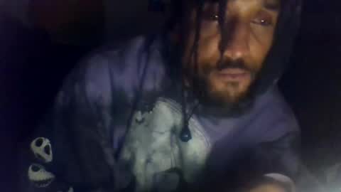 Snapshot of convertibl chatting on 11.18.25 convertibl online show from 11.18.25