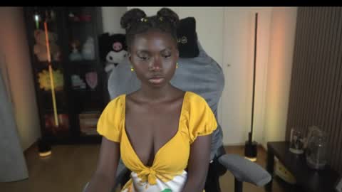 Snapshot of conymegan chatting on 05.25.26 Carola independent model online show from 05.25.26