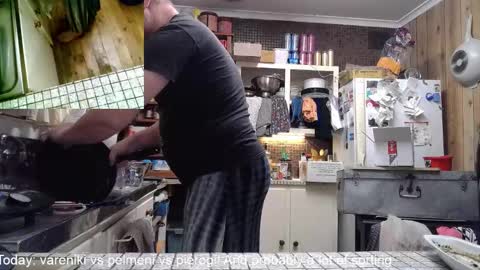 Snapshot of cookieliquor chatting on 02.07.25 Cookie - I do cooking streams occasionally. Next stream  online show from 02.07.25