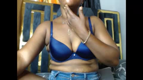 cookiexjuice online show from 10.18.25