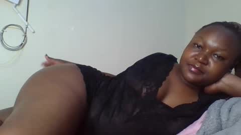 coolgirl001 online show from 11.25.25