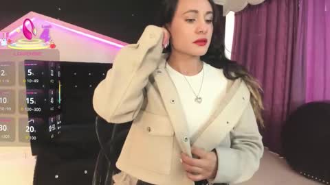 Coral  online show from 12.04.25