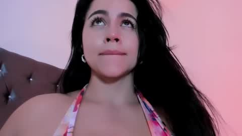 Coralinekam1 online show from 02.12.25