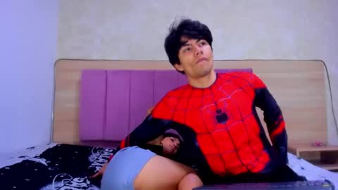 coralive_adoniscm101 online show from 02.04.26