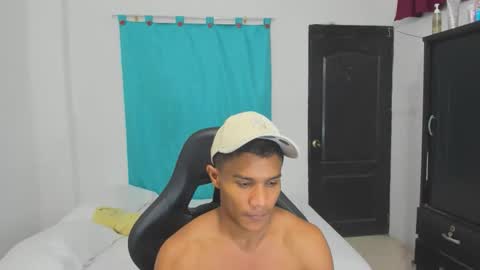 Ethan  online show from 10.02.25