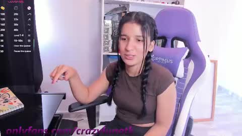 Snapshot of cositarika__ chatting on 07.10.26 Lunita online show from 07.10.26