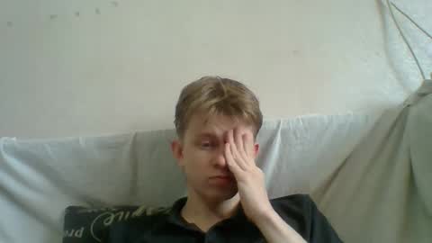 Snapshot of cosm2312 chatting on 04.28.26 Andrew online show from 04.28.26