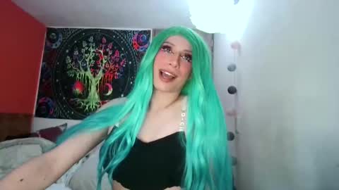 Snapshot of cosmic_crystal chatting on 02.19.25 cosmic_crystal online show from 02.19.25