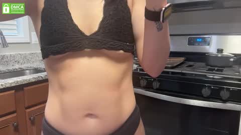 Snapshot of cosmicdreamz chatting on 10.02.25 BrittanyRose online show from 10.02.25