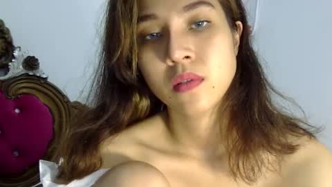 Snapshot of cottoncandygirl9898 chatting on 03.12.25 Liz Gwyneth Charlota online show from 03.12.25