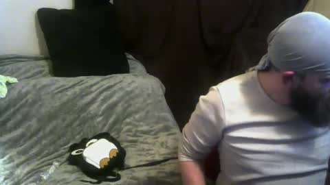 Alaskawildcouple online show from 12.25.24