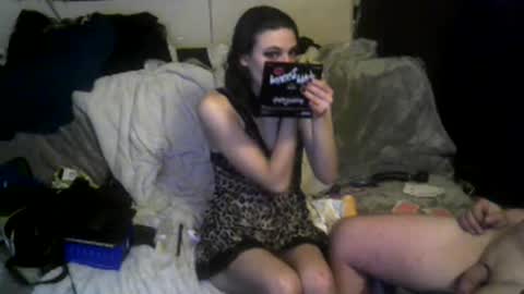 Alaskawildcouple online show from 01.05.25