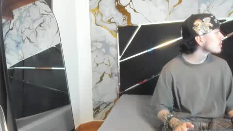 couple_in_heat_ online show from 03.25.26