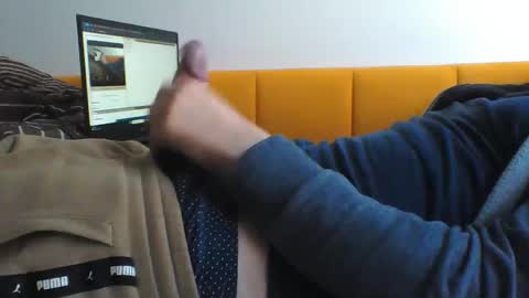 Snapshot of cowardly_lion88 chatting on 12.18.24 cowardly_lion88 online show from 12.18.24