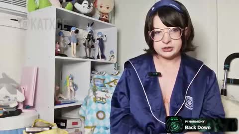 Snapshot of cowjuggie chatting on 10.18.25 Katxce online show from 10.18.25