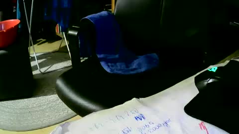 coyote017 online show from 02.04.25