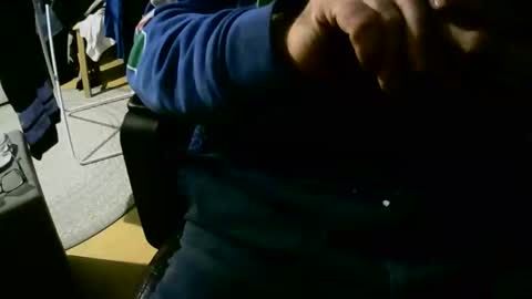 coyote017 online show from 10.13.25