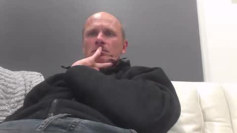 Snapshot of cptduckpants chatting on 11.18.25 cptduckpants online show from 11.18.25