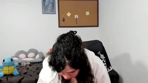 Snapshot of cracker_doll chatting on 02.19.26 cracker online show from 02.19.26