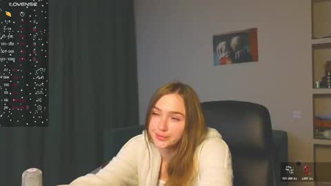 Snapshot of cravelucy chatting on 03.01.26 lucy online show from 03.01.26